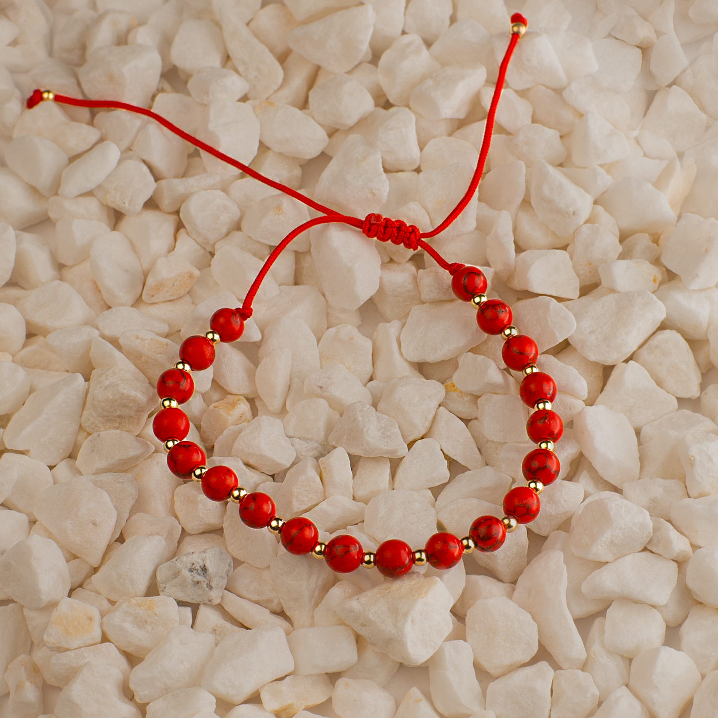 Brățară cu Șnur și Pietre Naturale Roșii - Aur 585 (1.35g)